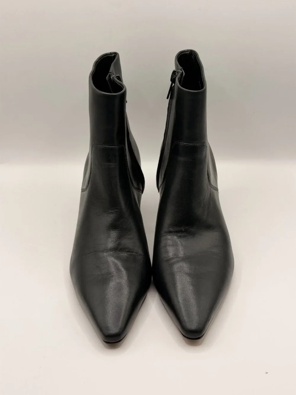 Vince Simone Leather Ankle Booties 7.5 2in